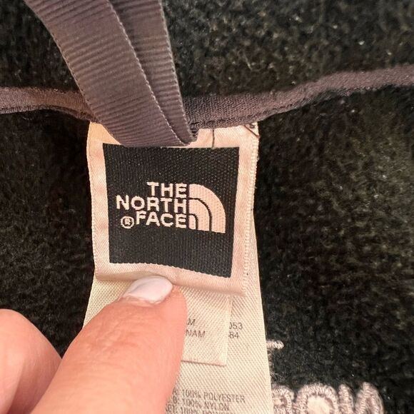 The North Face Black Fleece Jacket Men’s M Full Zip Outdoor Lightweight Casual - Picture 10 of 12